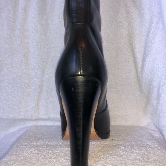 GORGEOUS Michael Kors knee length pull-on block heel boots - Picture 12 of 16
